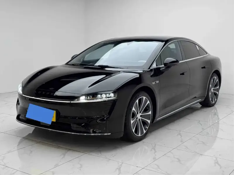 Luxeed Zhijie S7, 2025