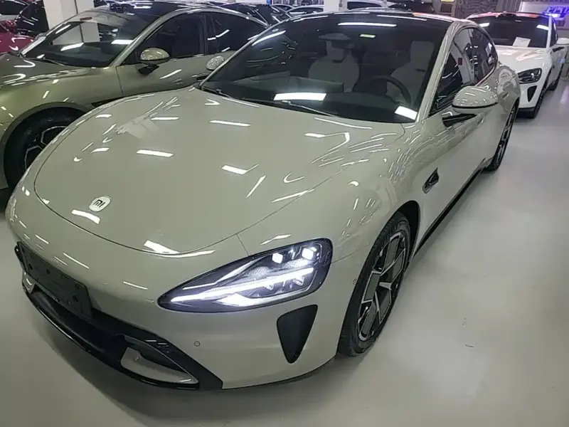 Xiaomi SU7, 2025