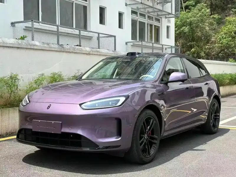 AITO M5, 2025