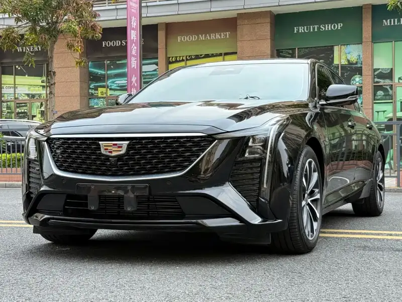 Cadillac CT5, 2025