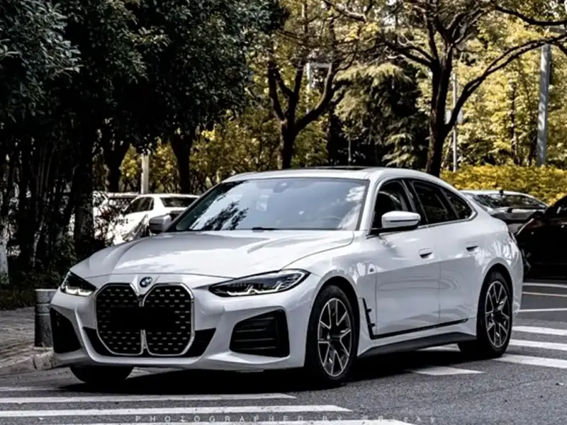 BMW 4 Series, 2022