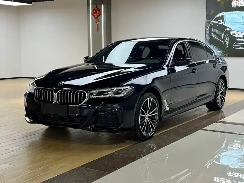 BMW 5 Series, 2023 — фото 1