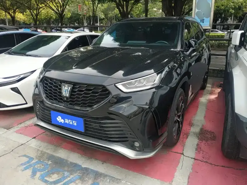 Toyota Crown Kluger, 2021