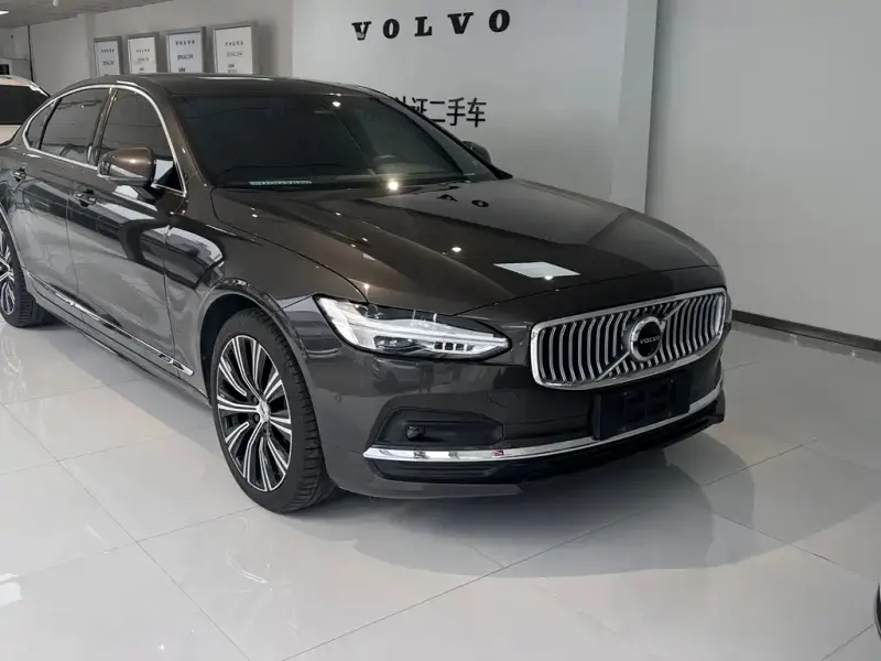 Volvo S90, 2024