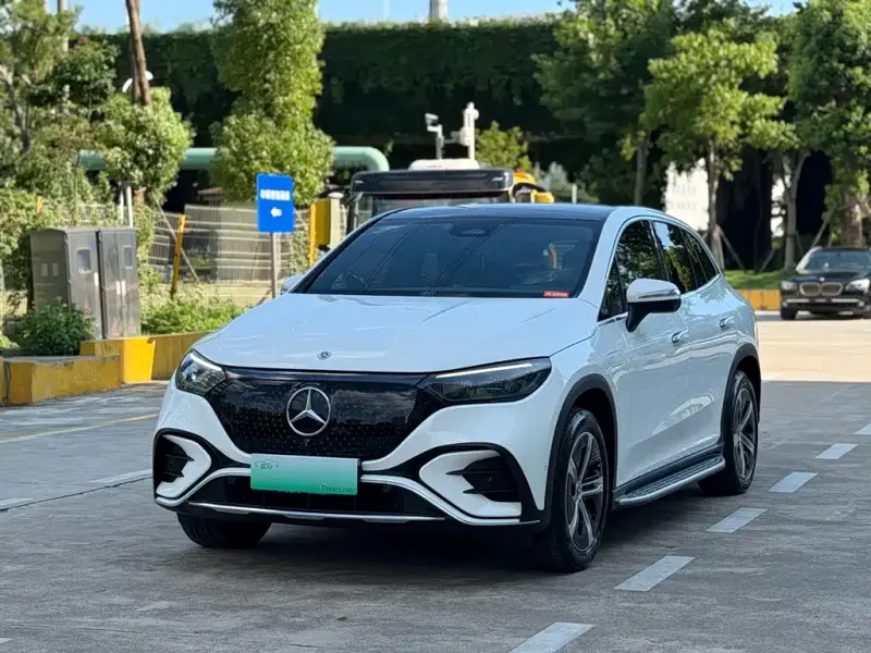 Mercedes-Benz EQE, 2024