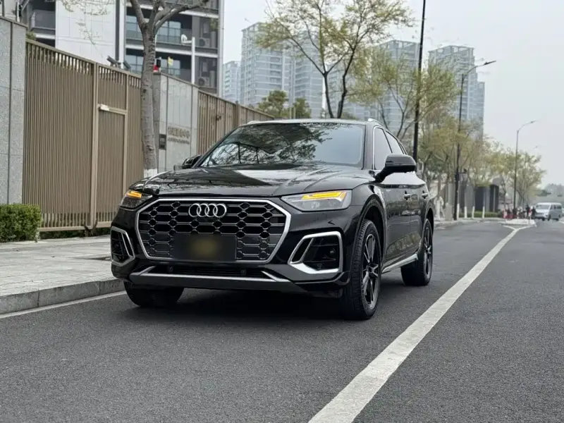 Audi Q5L, 2023