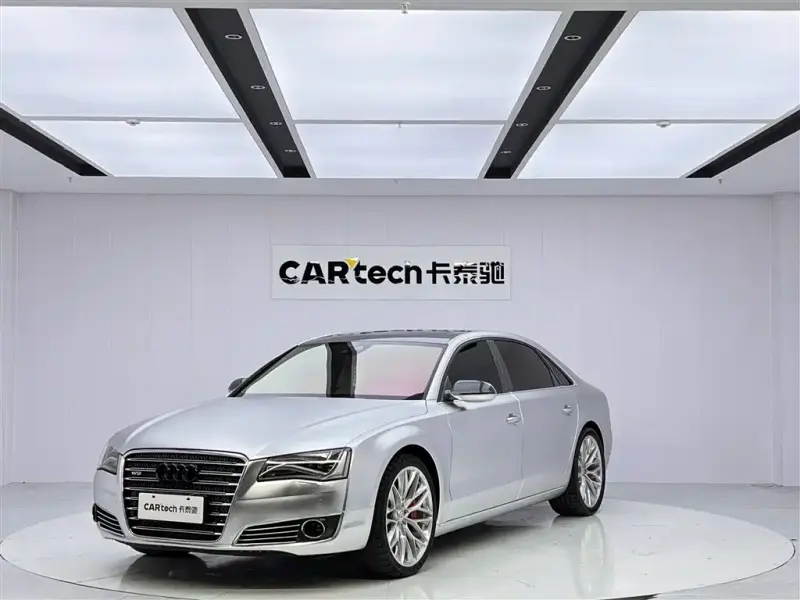 Audi A8, 2011