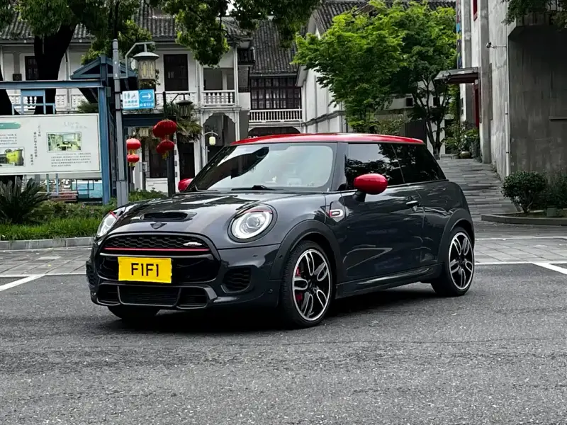 MINI JCW, 2021