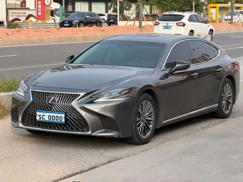 Lexus LS, 2018