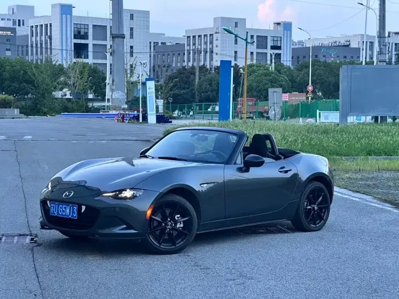 Mazda MX-5, 2023