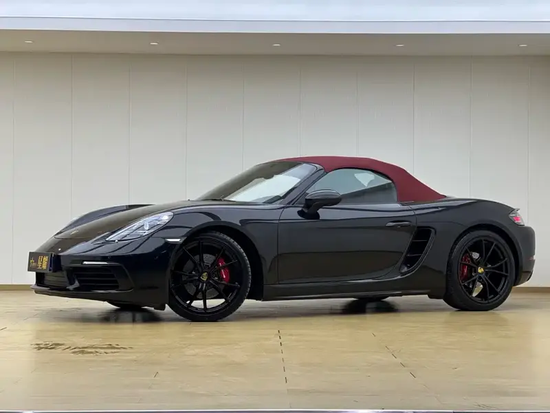 Porsche 718, 2018