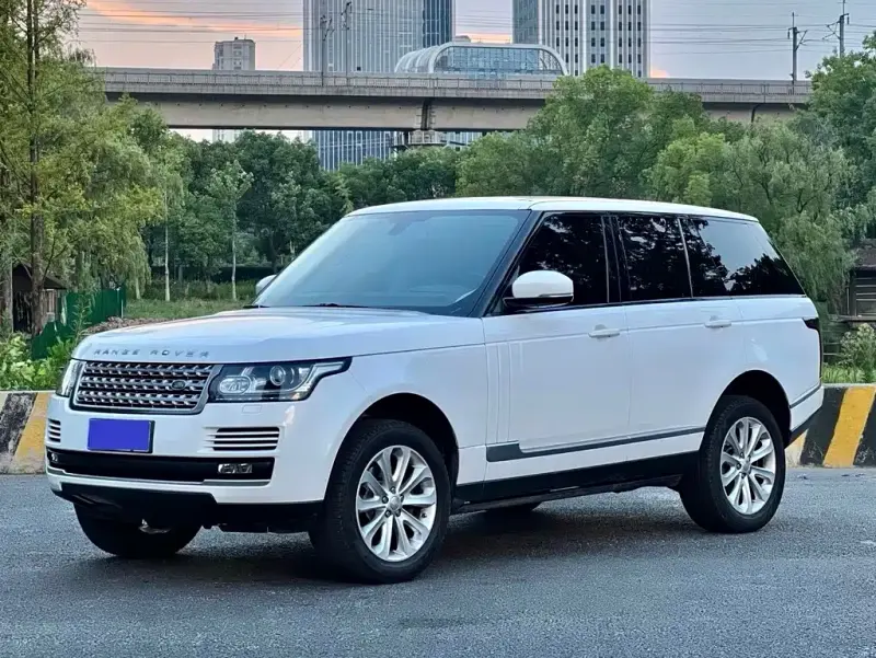 Land Rover Range Rover, 2015