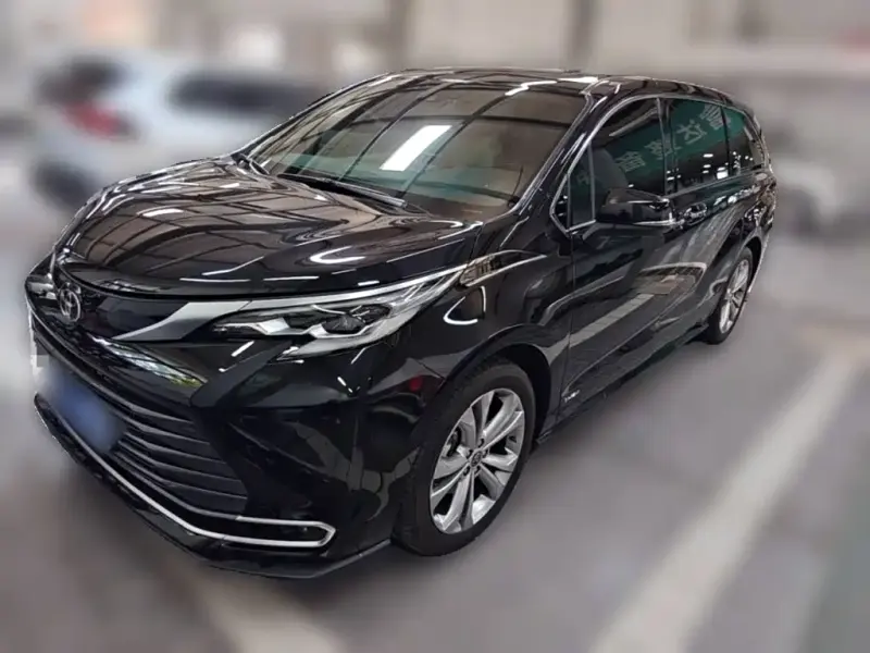 Toyota Sienna, 2024