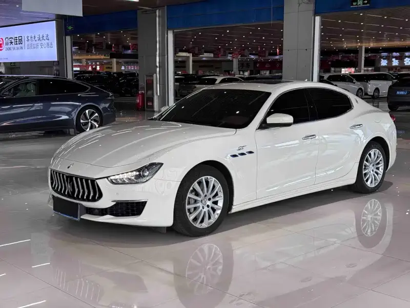Maserati Ghibli, 2024