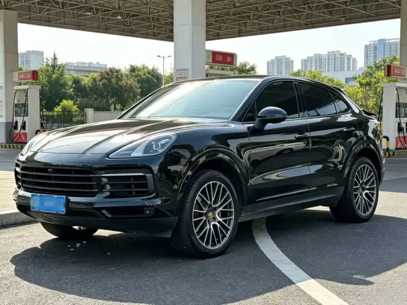 Porsche Cayenne, 2020 — фото 1