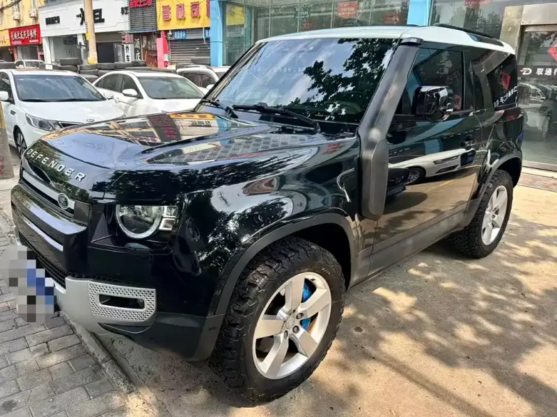 Land Rover Defender, 2021