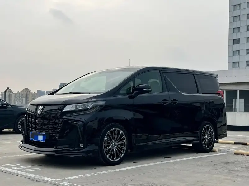 Toyota Alphard, 2019