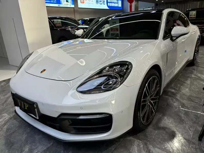 Porsche Panamera, 2020