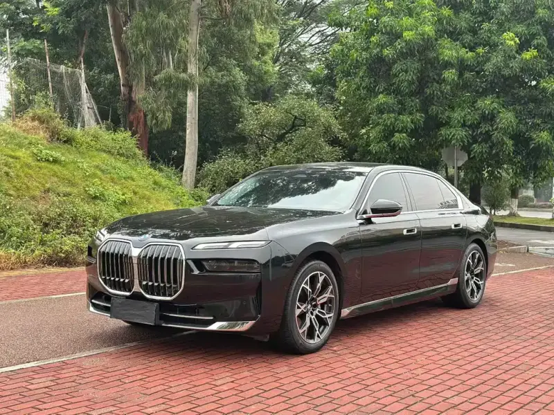 BMW 7 Series, 2023