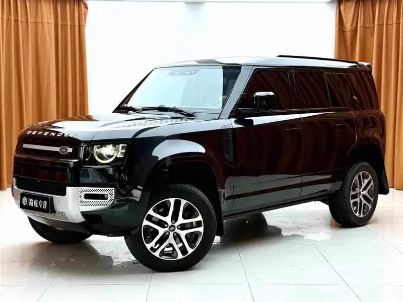 Land Rover Defender, 2024