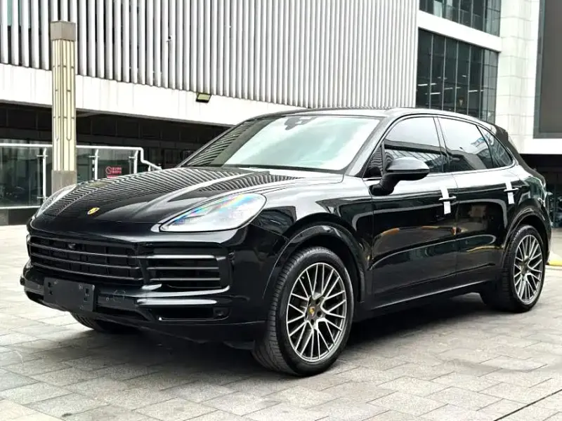 Porsche Cayenne, 2022 — фото 1