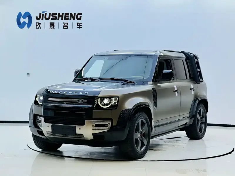 Land Rover Defender, 2023