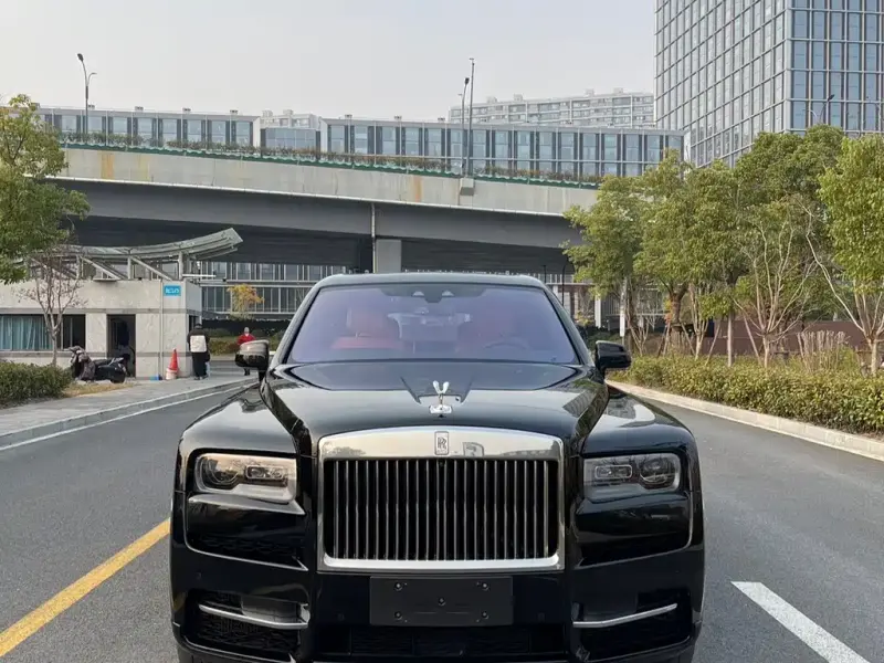 Rolls-Royce Cullinan, 2025