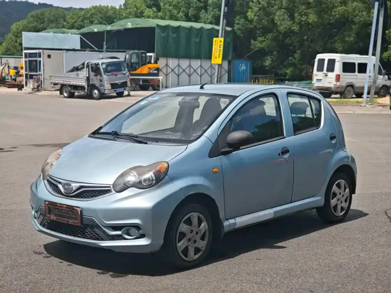 BYD F0, 2015
