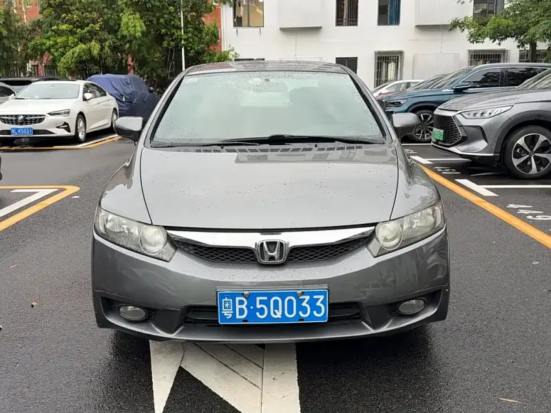 Honda Civic, 2010