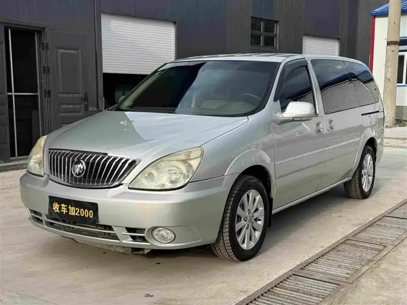 Buick GL8, 2012