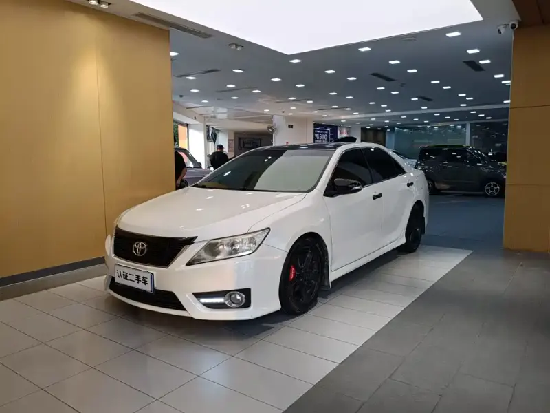 Toyota Camry, 2013