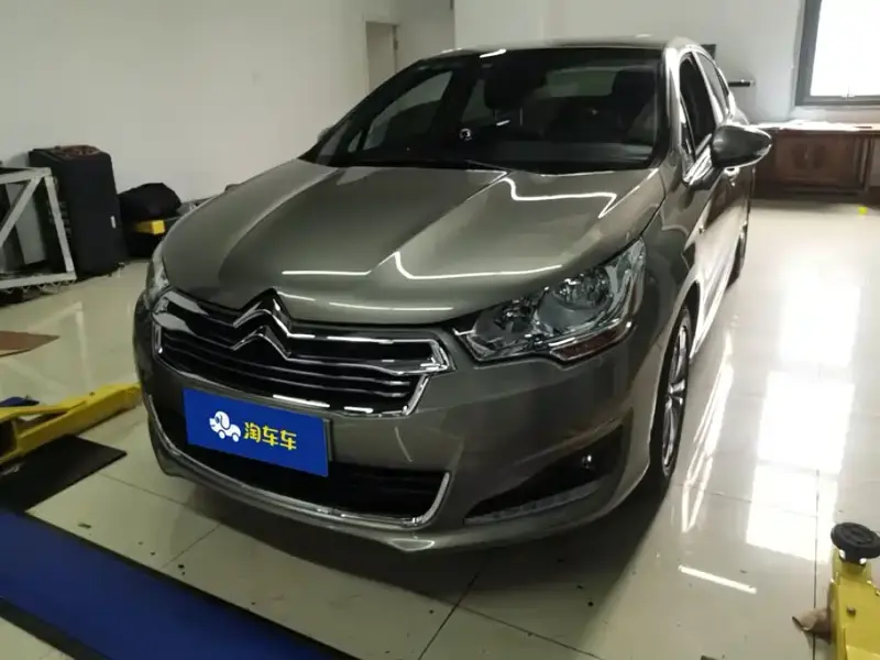 Citroen C4L, 2015