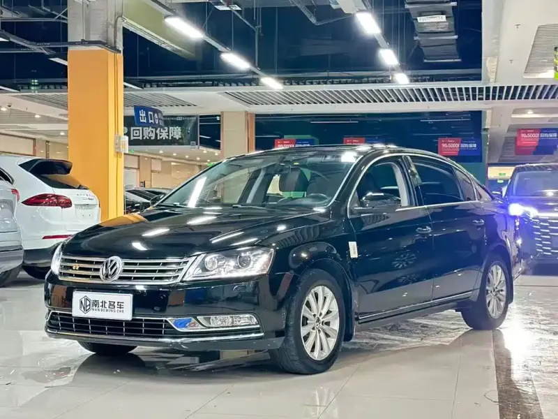 Volkswagen Magotan, 2015