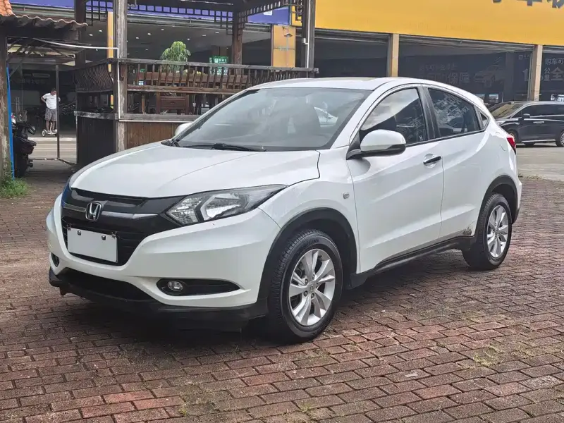 Honda Vezel, 2016 — фото 1