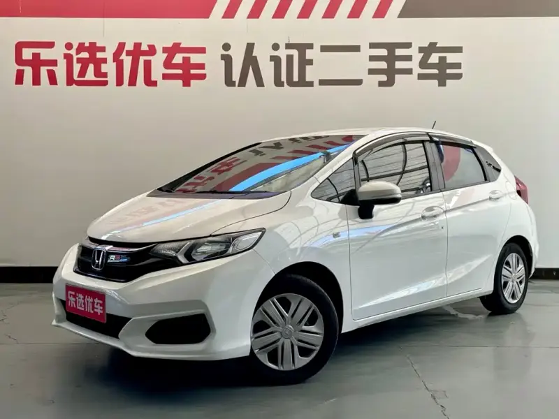 Honda Fit, 2018 — фото 1