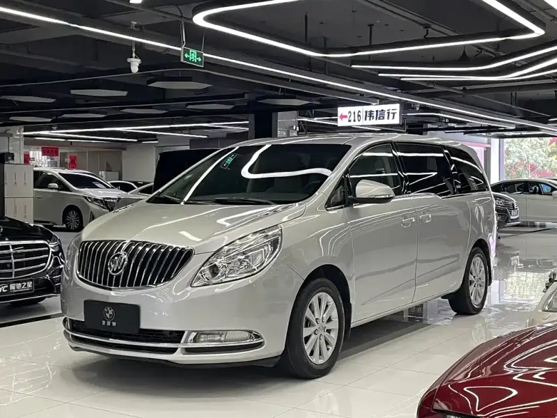 Buick GL8, 2014
