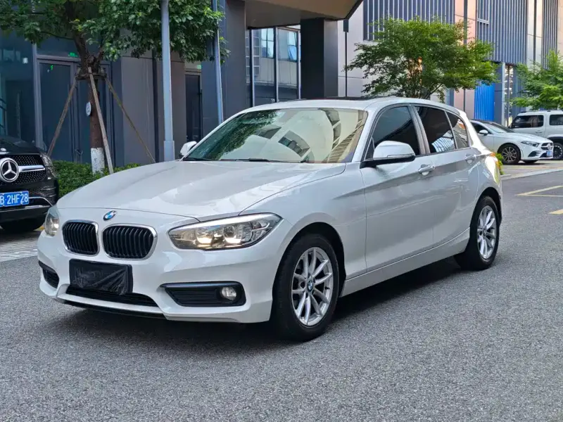 BMW 1 Series (Import), 2015 — фото 1