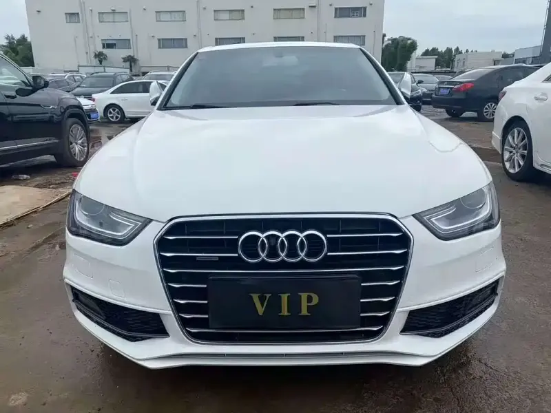 Audi A4L, 2015