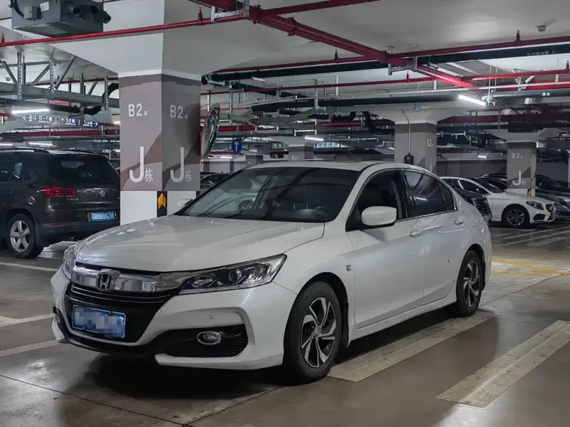 Honda Accord, 2016