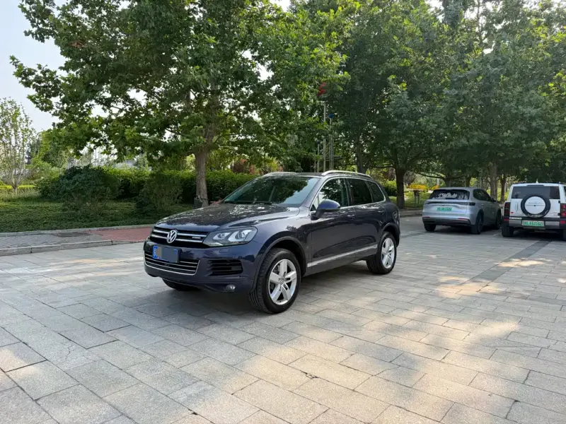 Volkswagen Touareg, 2011