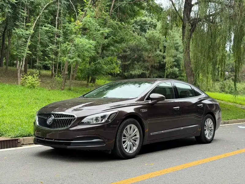 Buick LaCrosse, 2016