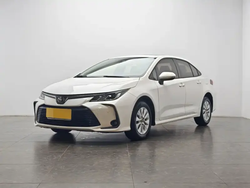 Toyota Corolla, 2020 — фото 1