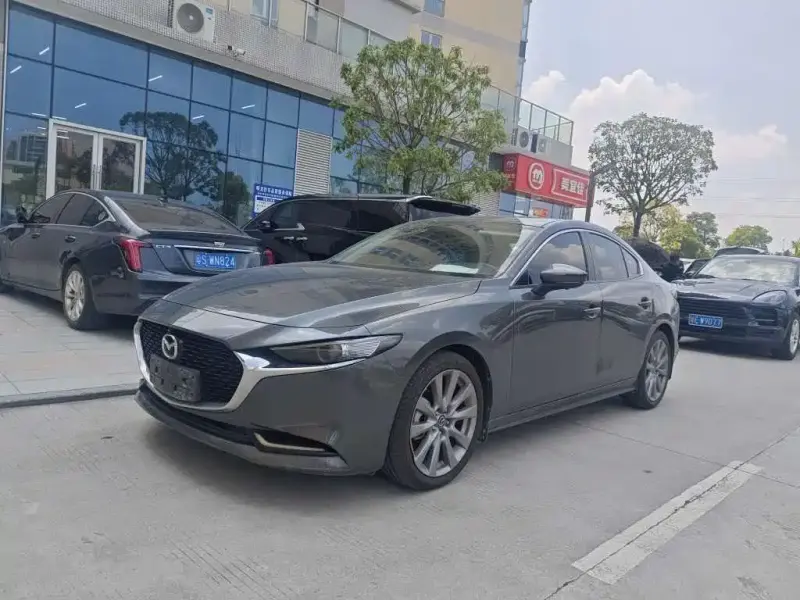 Mazda 3 Axela, 2020