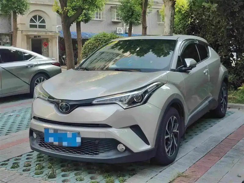 Toyota C-HR, 2020