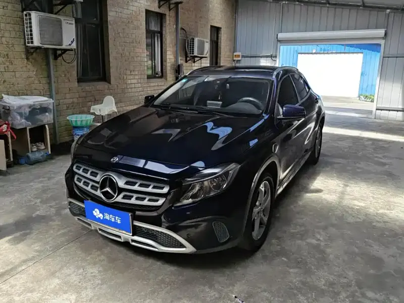 Mercedes-Benz GLA, 2018 — фото 1