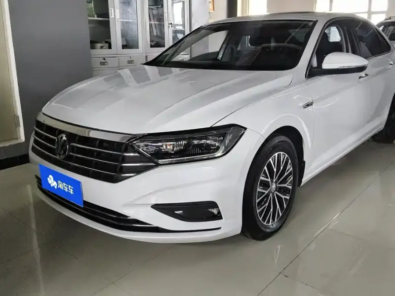 Volkswagen Sagitar, 2020