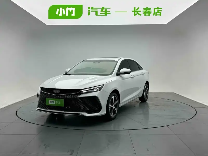 Geely Emgrand L, 2022