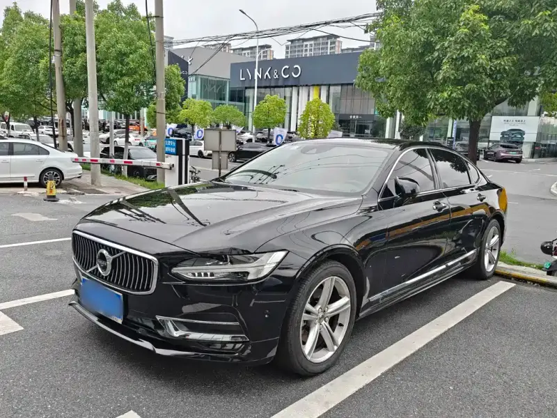 Volvo S90, 2018