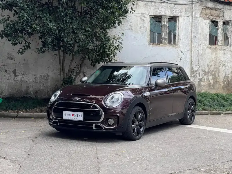 MINI Clubman, 2016