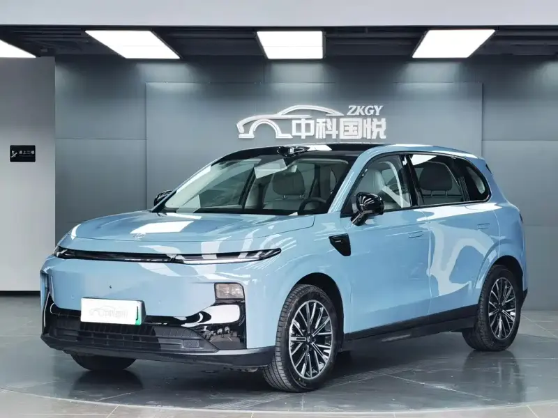 Leapmotor B10, 2025